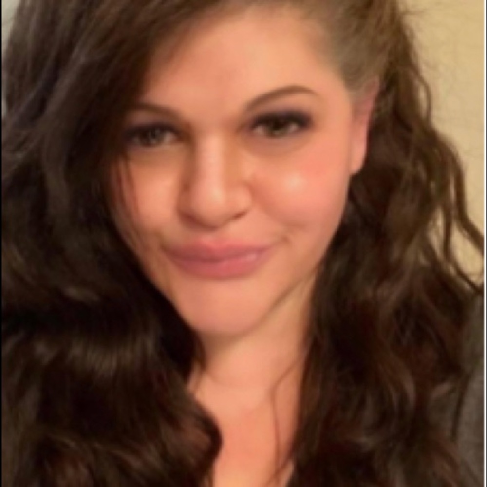 Meet your Posher, Liz